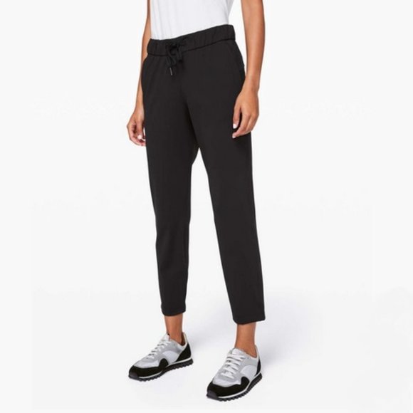 lululemon athletica Pants - Lululemon On The Fly 7/8 Pant